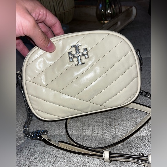 Tory Burch Cream Chevron Kira Handbag - Picture 3 of 4